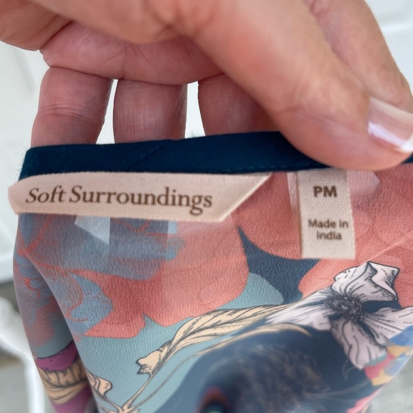 Soft Surroundings Multicolor Sheer Floral Kimono, Size PM - Picture 4 of 7